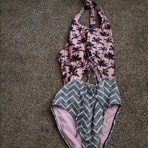 one piece swim suit
